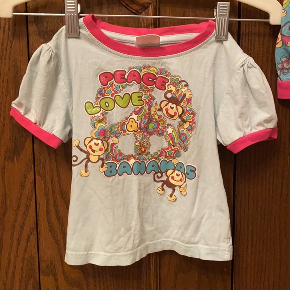 Cute & comfy monkey jammies size 3T - Picture 2 of 7